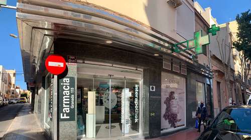 Farmacia Granada 115